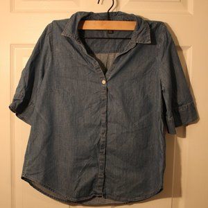 J. CREW Denim Chambray Short Sleeve Shirt